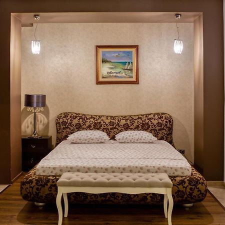 Kubiq Residence Giarmata Экстерьер фото
