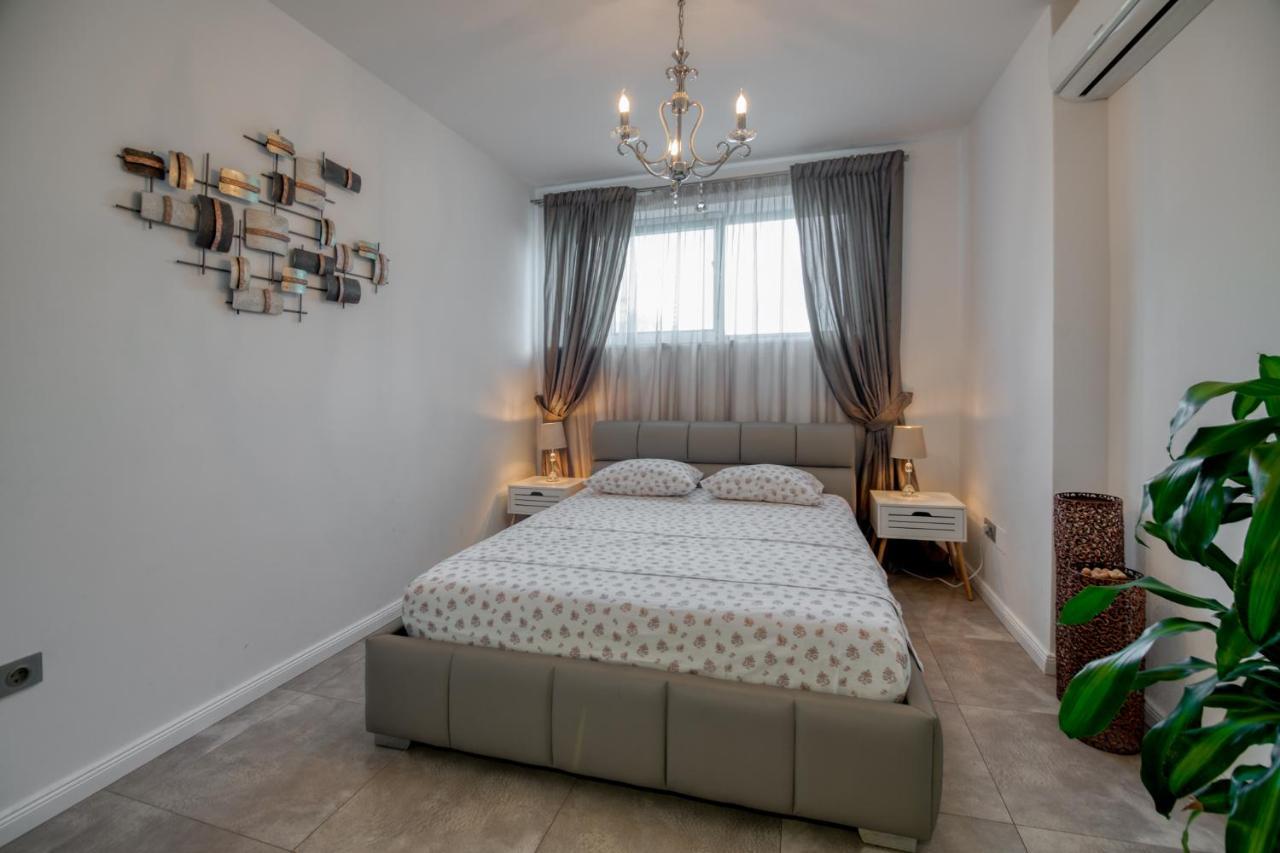 Kubiq Residence Giarmata Экстерьер фото