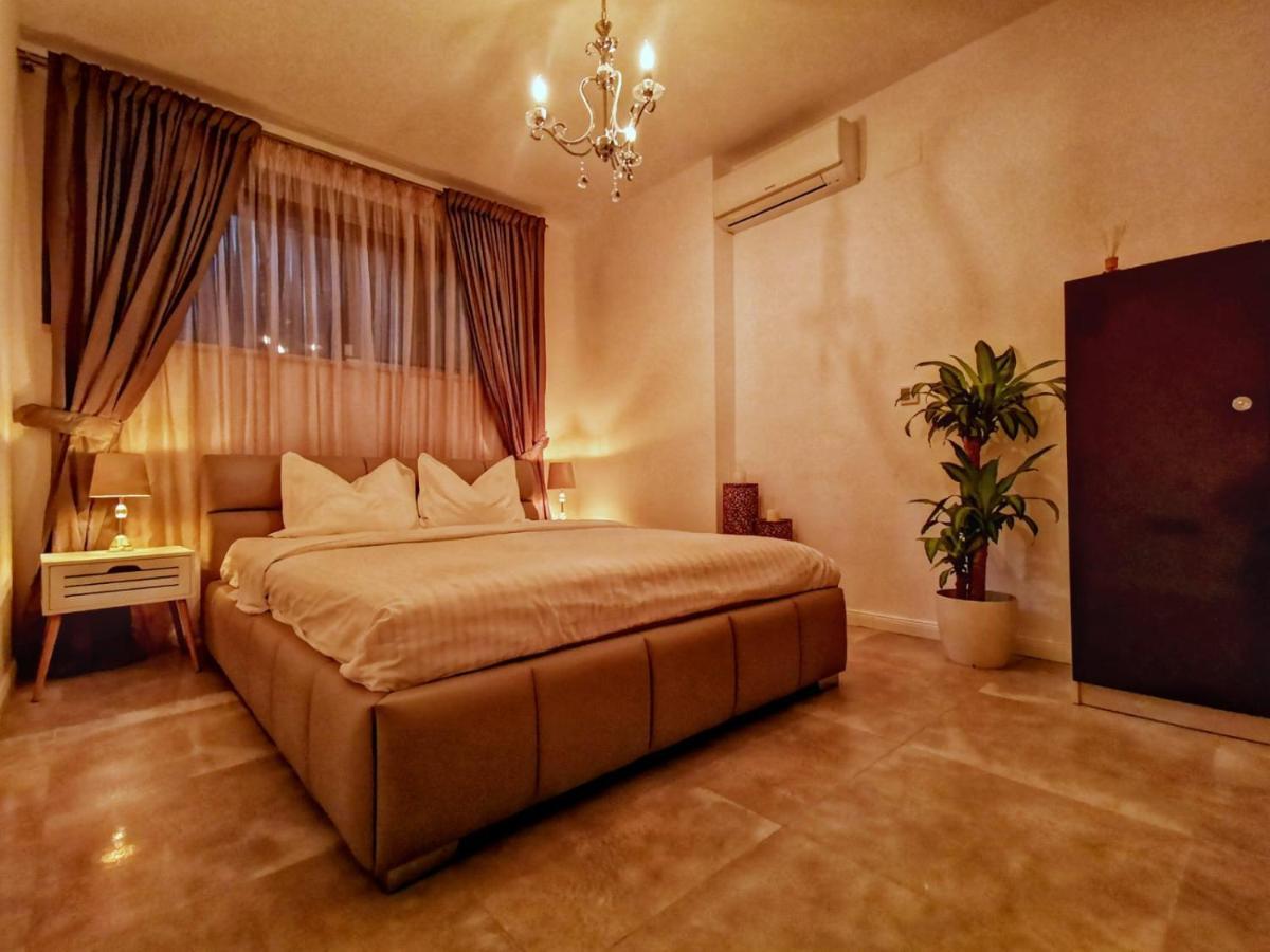 Kubiq Residence Giarmata Экстерьер фото